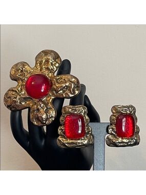 Les Bernard VO Brutalist Collection Red Gripoix Glass Brooch & Clip-on Set